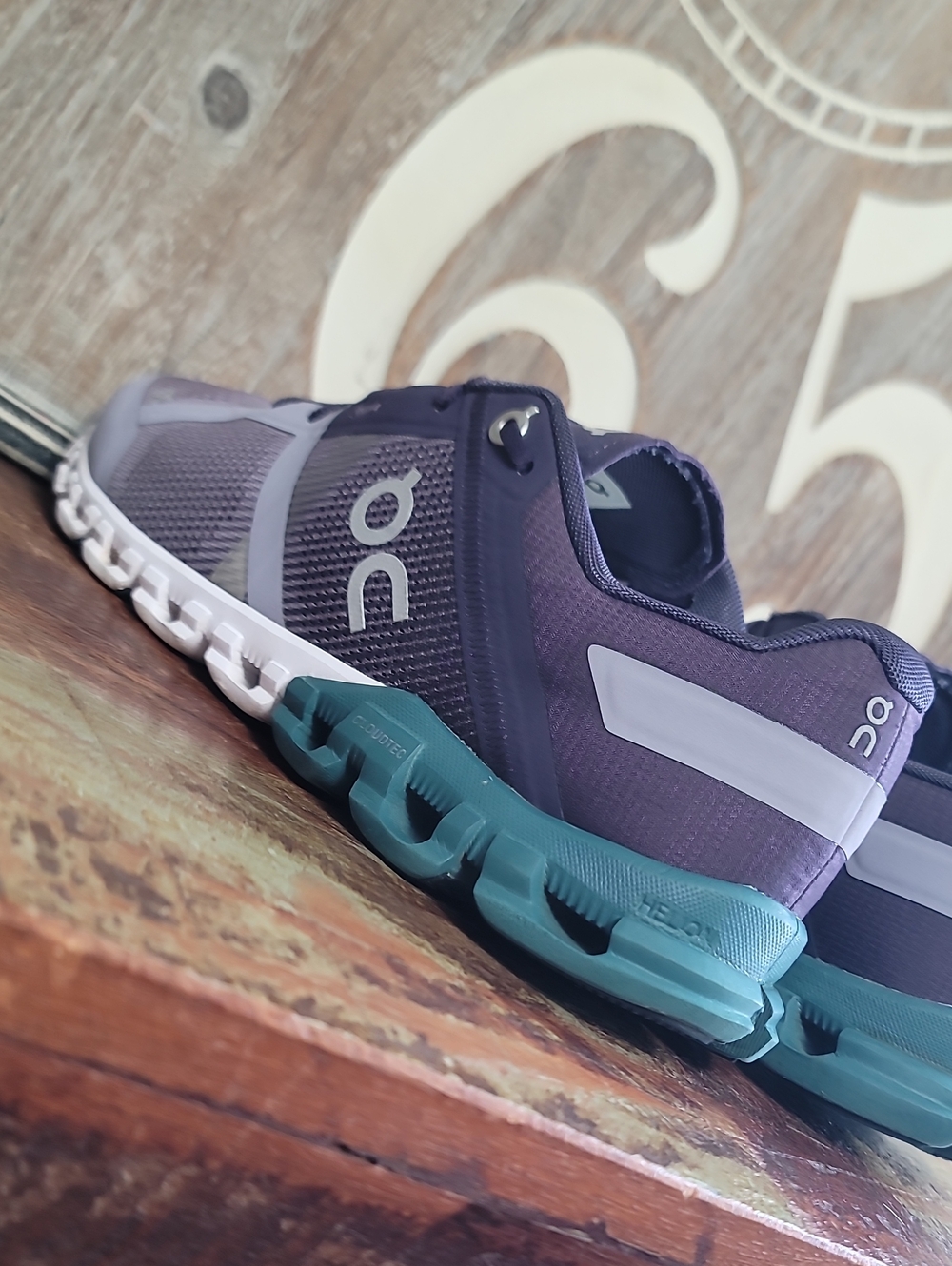 On Running Cloudflow "Violet/Tide" Wmns 9.5, Good Condition Fast Shipping - Picture 10 of 16
